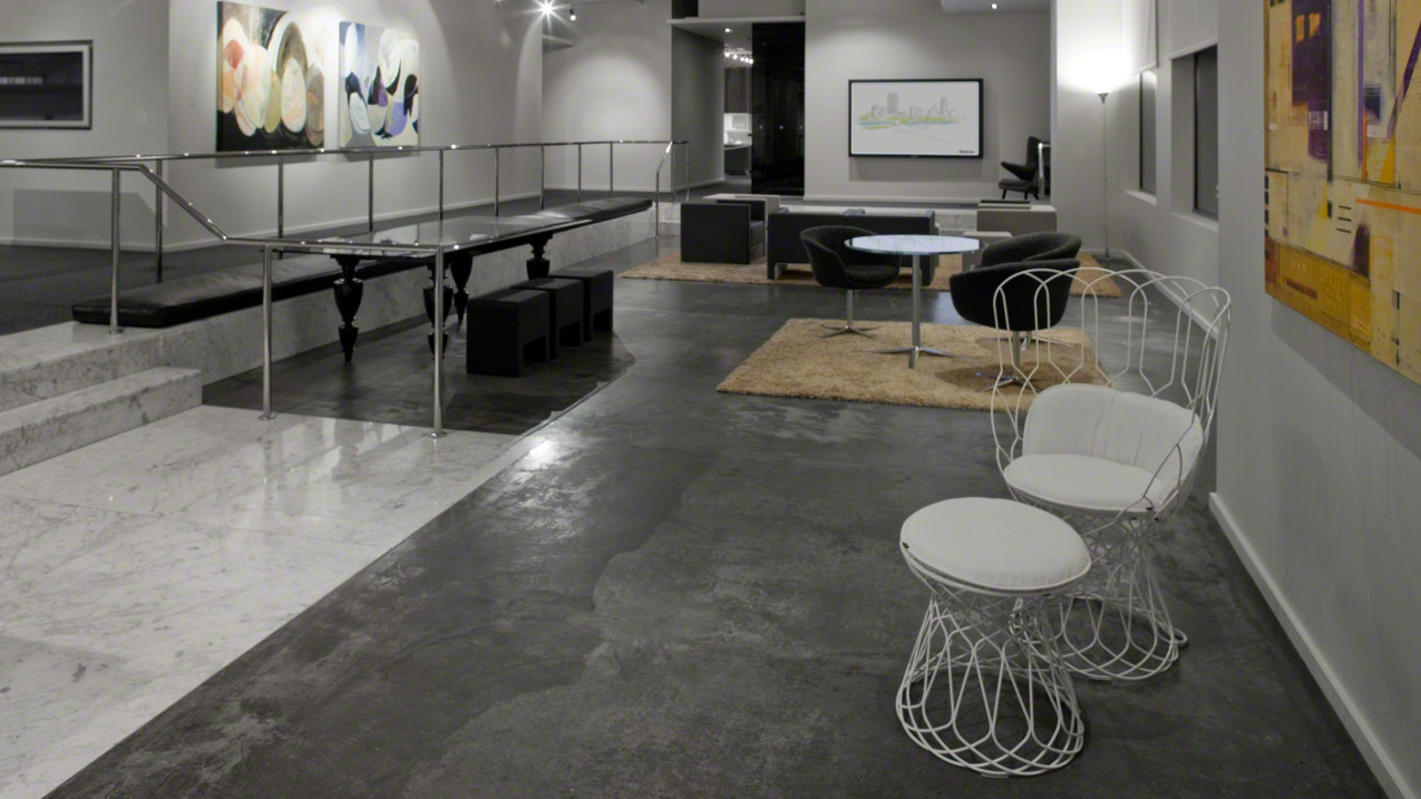 EMU Re-trouvé Chair