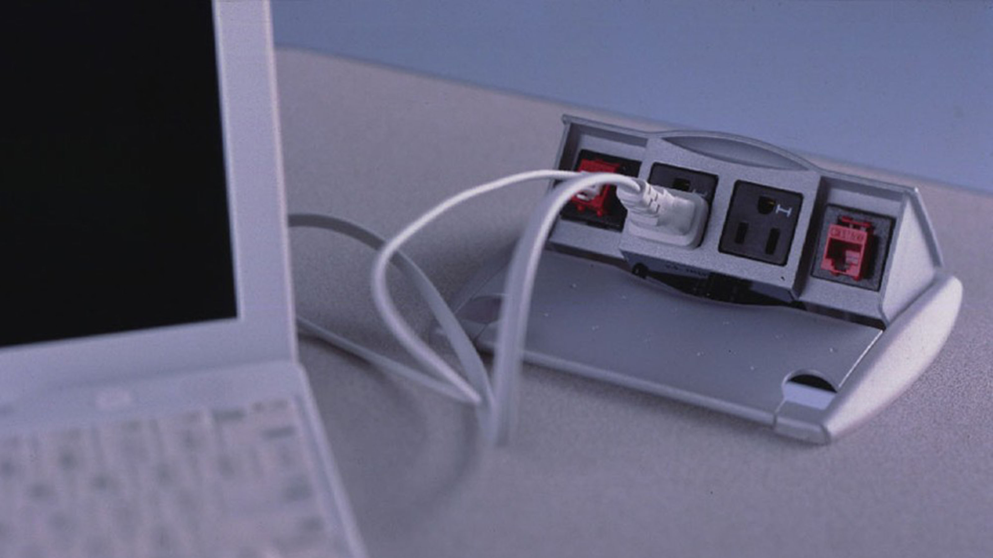 Tabletop Power and Data Solutions