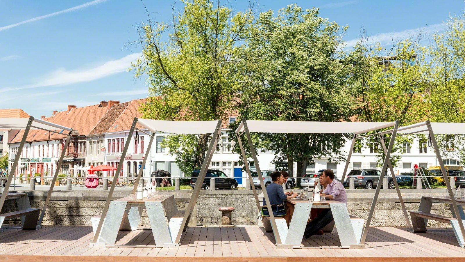 Extremis outdoor furniture